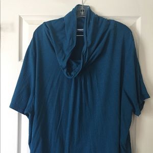Blue short-sleeve shirt with cowl neck